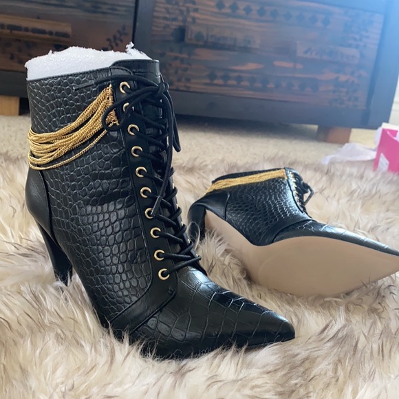 Chain Detail Stiletto Bootie - Picture 16 of 17